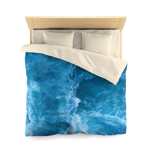 Queen sized ocean themed microfiber duvet cover with cream backing for scuba divers